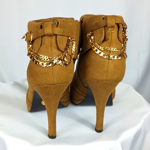 Anisette Suede Shorty Wheat Booties - Picture 2 of 5